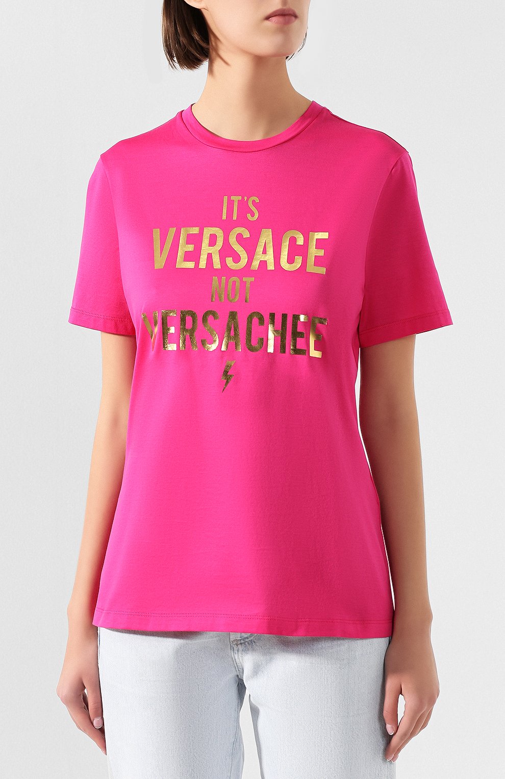 Хлопковая футболка VERSACE фуксия цвета по цене 31700 руб., арт. A83851/A201952, фото 3 Хлопковая футболка VERSACE, арт. A83851/A201952, фото 3
