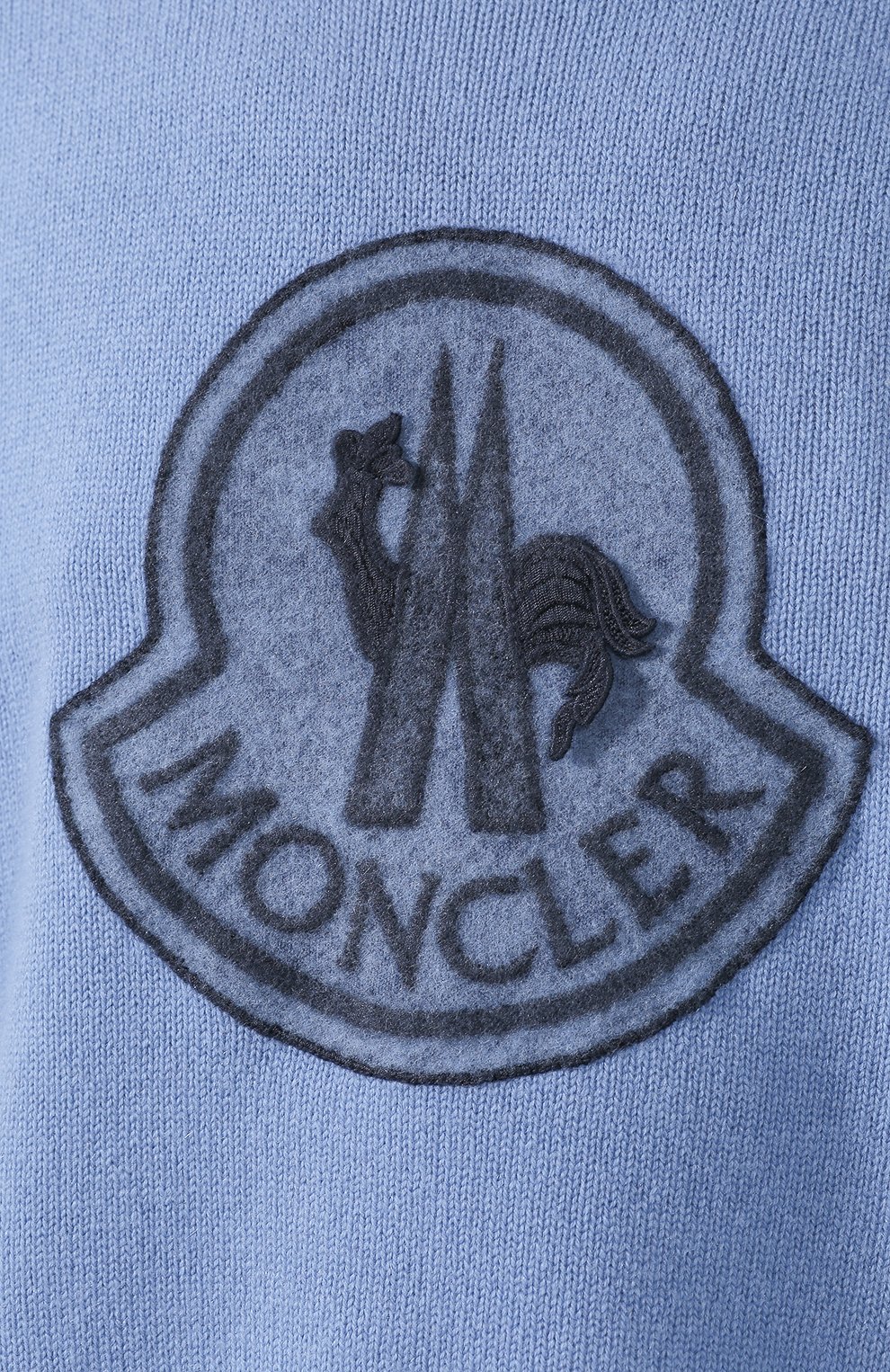 Пуловер из смеси шерсти и кашемира MONCLER голубого цвета по цене 73000 руб., арт. E2-093-90559-52-A9235, фото 5 Пуловер из смеси шерсти и кашемира MONCLER, арт. E2-093-90559-52-A9235, фото 5