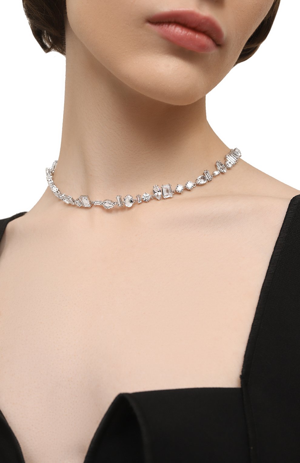 Колье gema SWAROVSKI серебряного цвета по цене 59950 руб., арт. 5639327, фото 2 Колье gema SWAROVSKI, арт. 5639327, фото 2