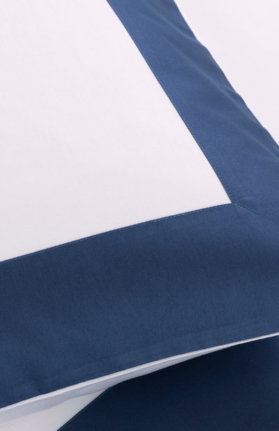 Наволочка bold FRETTE синего цвета по цене 16650 руб., арт. FR6565 E0758 051C, фото 3 Наволочка bold FRETTE, арт. FR6565 E0758 051C, фото 3