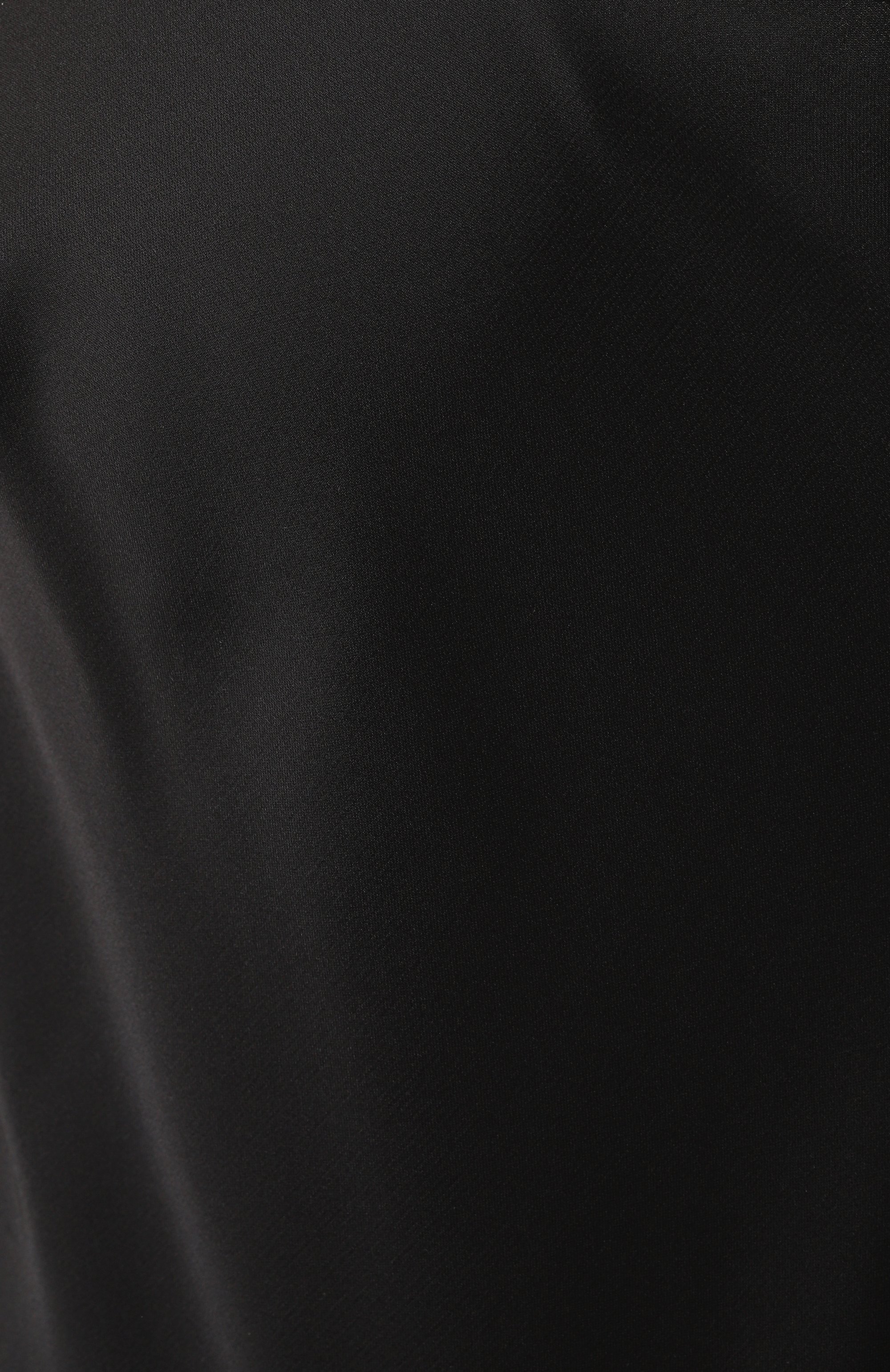 Атласный топ D.EXTERIOR черного цвета по цене 19600 руб., арт. 60667, фото 6 Атласный топ D.EXTERIOR, арт. 60667, фото 6