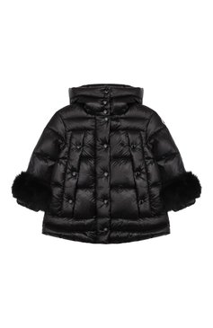 Детская пуховое пальто brionnais MONCLER ENFANT черного цвета, арт. E2-954-49953-25-539MC/4-6A | Фото 1 (Кросс-КТ: Зима; Девочки Кросс-КТ: Пуховик-верхняя одежда; Рукава: Длинные; Материал внешний: Синтетический материал; Материал сплава: Проставлено, Проверено; Материал подклада: Синтетический материал; Статус проверки: Проверено, Проверена категория; Драгоценные камни: Проставлено; Материал утеплителя: Пух и перо)