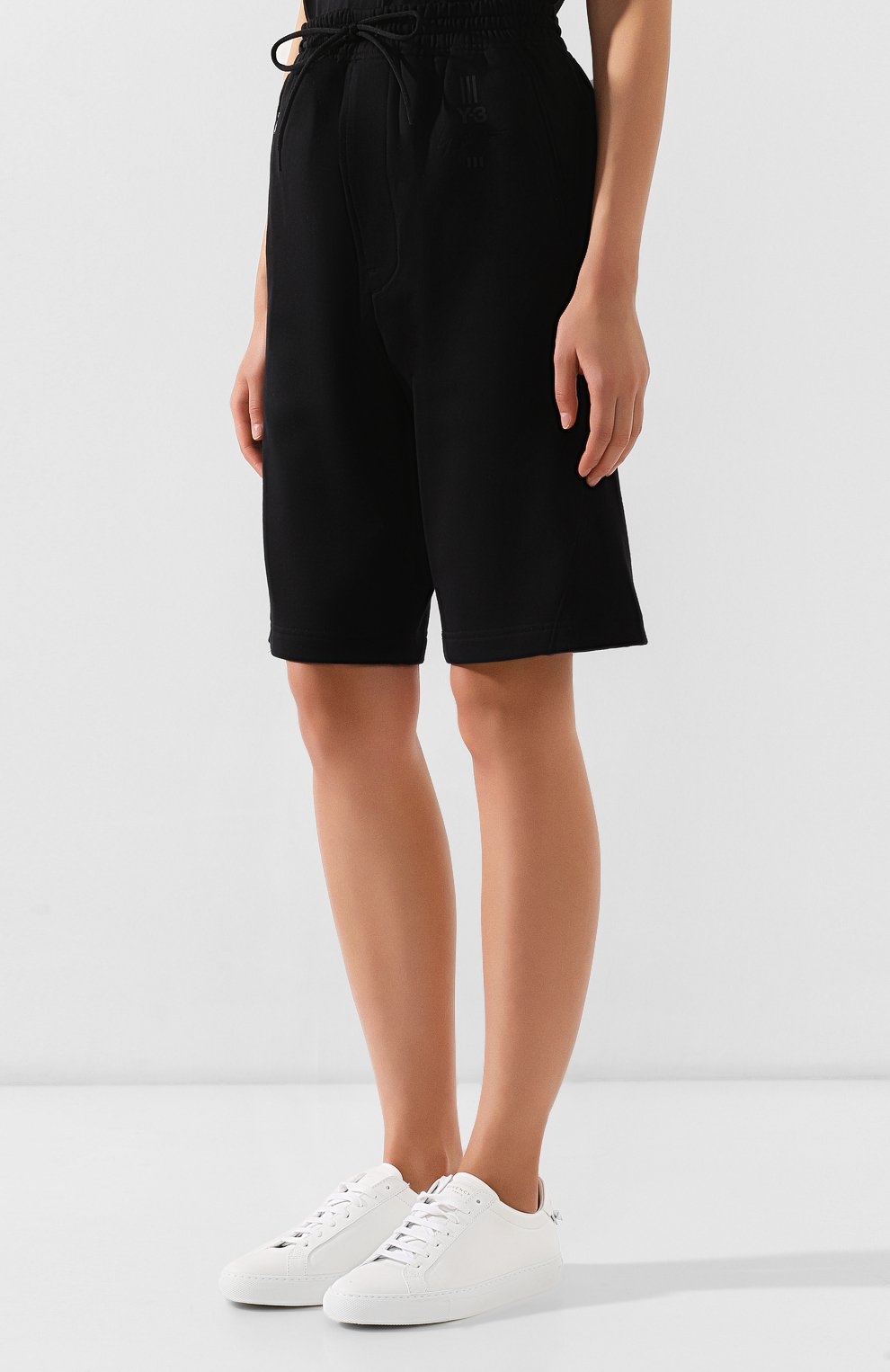 Хлопковые шорты Y-3 черного цвета по цене 11350 руб., арт. DY7194/W, фото 3 Хлопковые шорты Y-3, арт. DY7194/W, фото 3