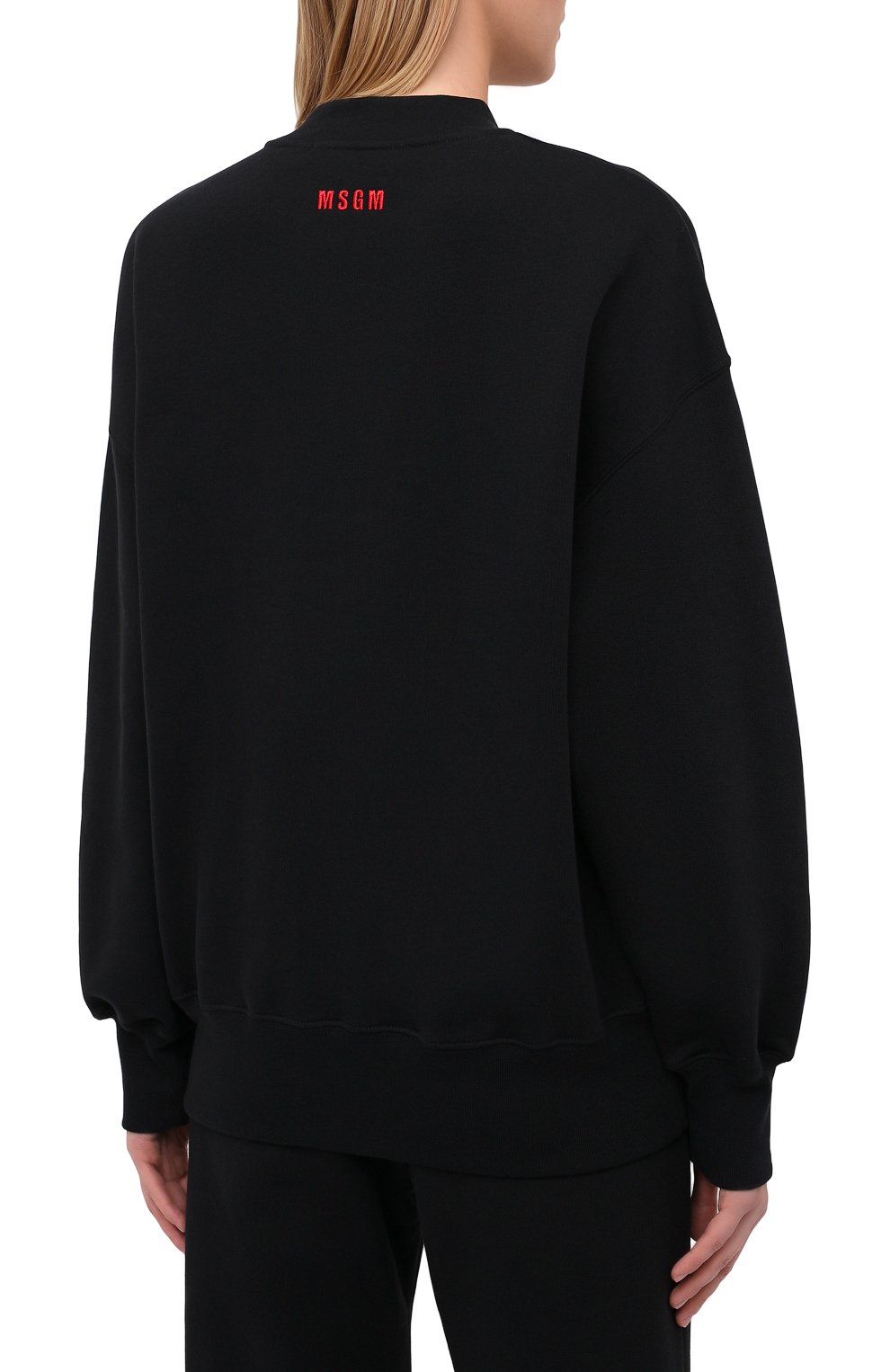 Хлопковый свитшот MSGM черного цвета по цене 19950 руб., арт. 2942MDM191 207999, фото 4 Хлопковый свитшот MSGM, арт. 2942MDM191 207999, фото 4
