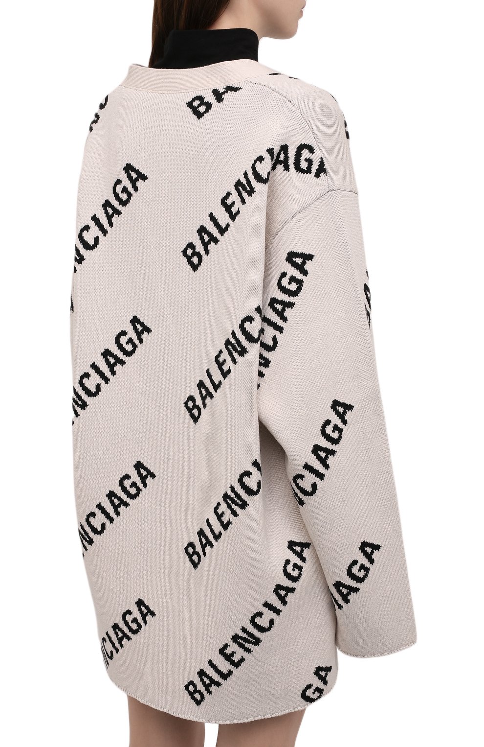 Кардиган BALENCIAGA кремового цвета по цене 128500 руб., арт. 659675/T3200, фото 4 Кардиган BALENCIAGA, арт. 659675/T3200, фото 4