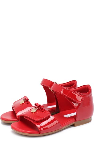 Лаковые босоножки с бантом и подвеской DOLCE & GABBANA красного цвета по цене 23150 руб., арт. 0132/D20045/A1328, фото 1 Лаковые босоножки с бантом и подвеской DOLCE & GABBANA, арт. 0132/D20045/A1328, фото 1