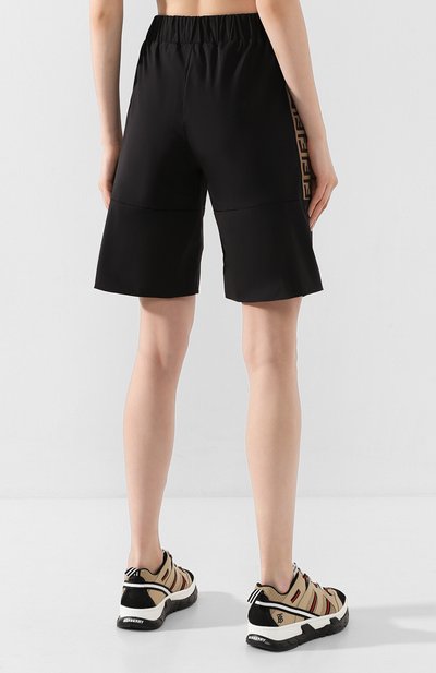 Шорты FENDI черного цвета по цене 48500 руб., арт. FAB189 AB4B, фото 4 Шорты FENDI, арт. FAB189 AB4B, фото 4