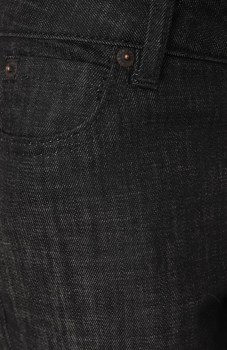 Женские джинсы DSQUARED2 черного цвета, арт. S72LB0851/S30357 | Фото 6 (Материал сплава: Проставлено; Драгоценные камни: Проставлено; Длина (брюки, джинсы): Удлиненные; Материал внешний: Деним, Хлопок; Детали: Делаве; Кросс-КТ: Деним; Силуэт Ж (брюки и джинсы): Расклешенные; Стили: Кэжуэл)