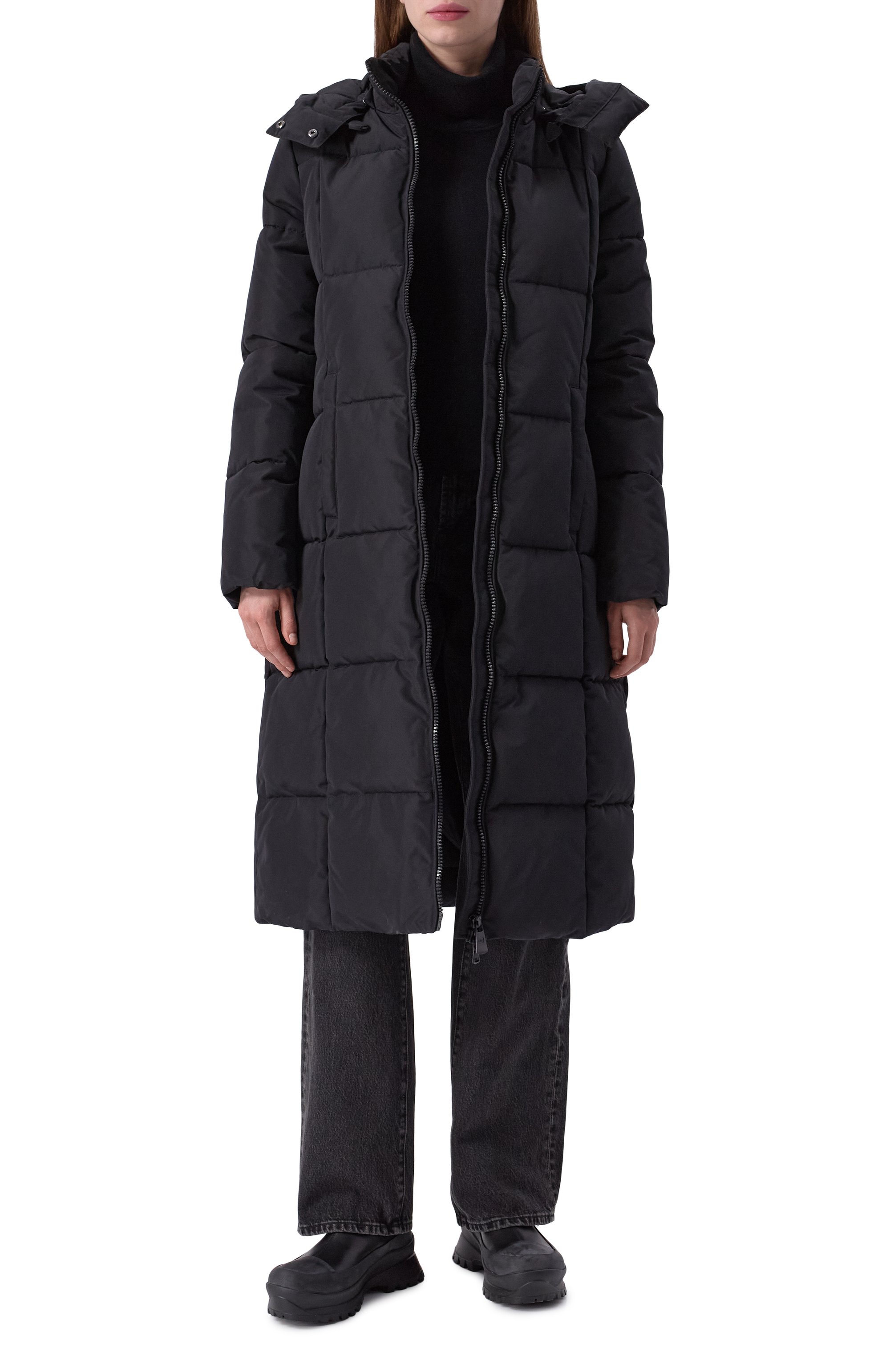 Пуховик EA7 черного цвета по цене 46750 руб., арт. 6DTL01/TN8AZ, фото 2 Пуховик EA7, арт. 6DTL01/TN8AZ, фото 2