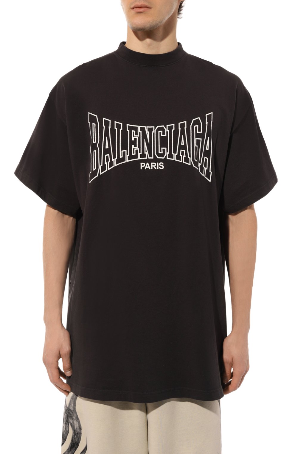 Хлопковая футболка BALENCIAGA черного цвета по цене 78900 руб., арт. 787349/TRVH5, фото 3 Хлопковая футболка BALENCIAGA, арт. 787349/TRVH5, фото 3