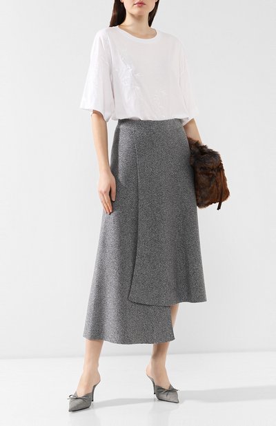 Хлопковая футболка DRIES VAN NOTEN белого цвета по цене 22900 руб., арт. 192-11179-8611, фото 2 Хлопковая футболка DRIES VAN NOTEN, арт. 192-11179-8611, фото 2