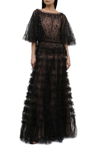 Платье VALENTINO черного цвета по цене 2665000 руб., арт. MB0VD5C0/1ED, фото 2 Платье VALENTINO, арт. MB0VD5C0/1ED, фото 2