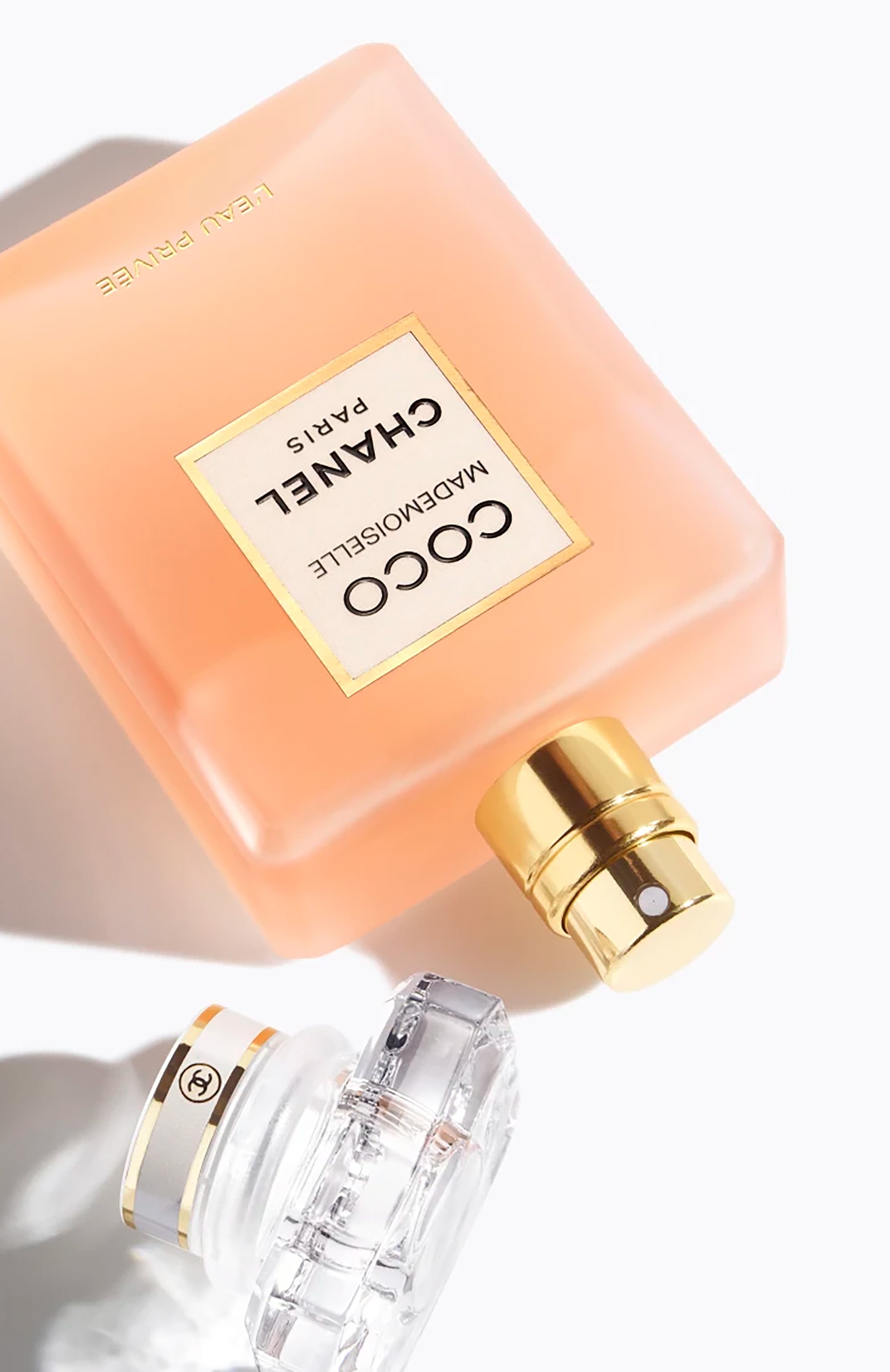 Деликатная ароматическая вода coco mademoiselle l’eau privee (50ml) CHANEL, арт. 0116250, фото 2