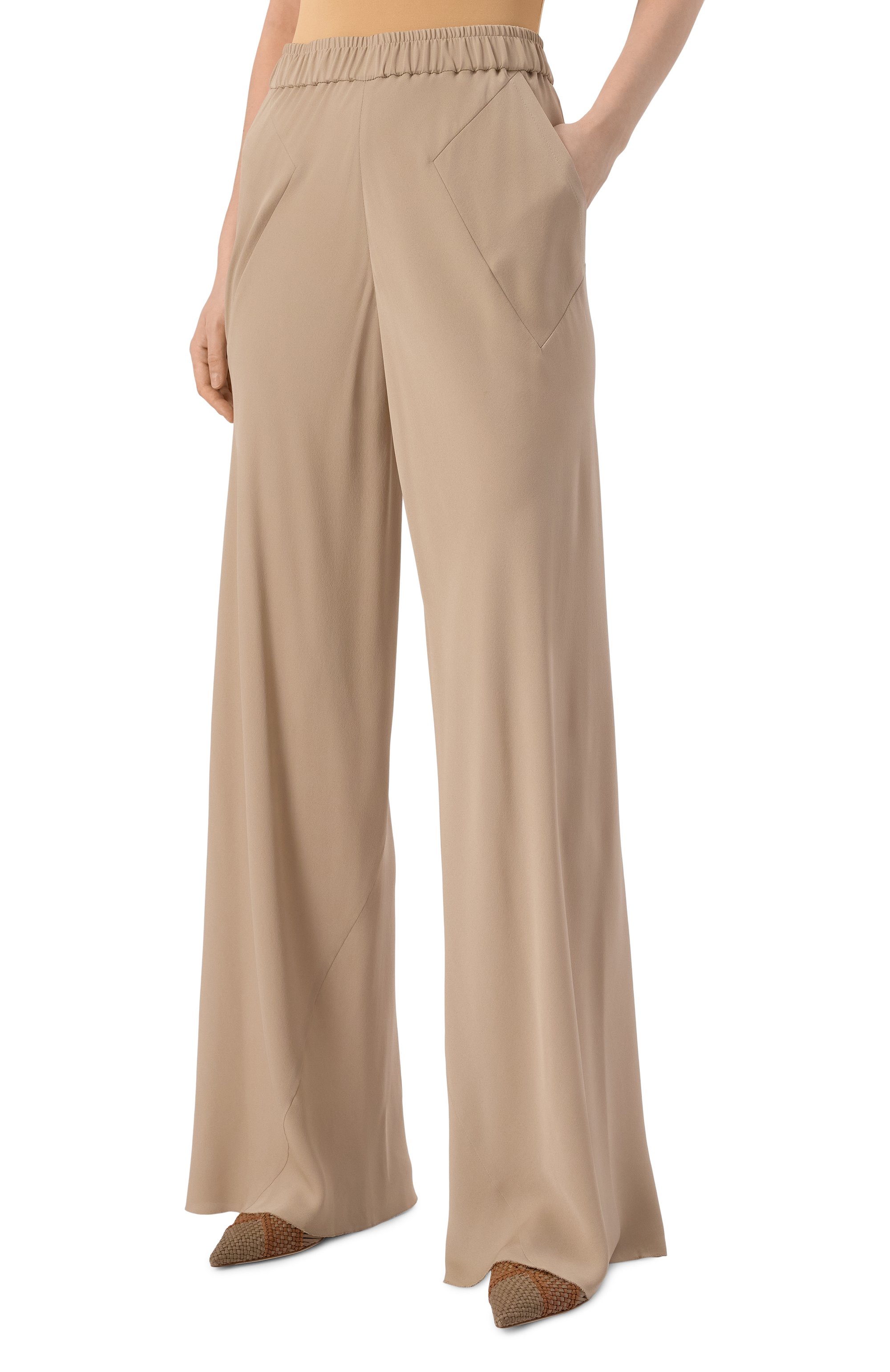 Шелковые брюки GIORGIO ARMANI бежевого цвета по цене 206500 руб., арт. GW000859/TE10814, фото 3 Шелковые брюки GIORGIO ARMANI, арт. GW000859/TE10814, фото 3