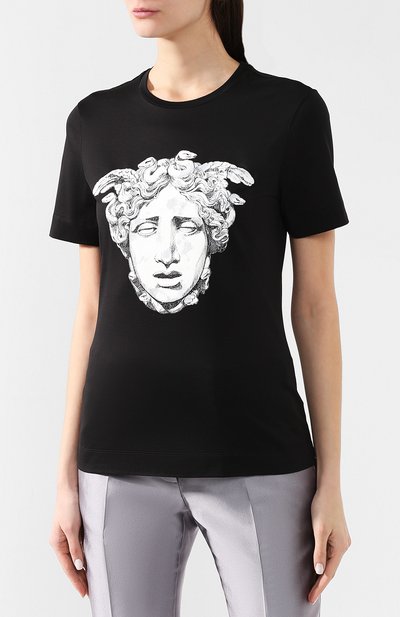 Хлопковая футболка VERSACE черного цвета по цене 53800 руб., арт. A82297/A201952, фото 3 Хлопковая футболка VERSACE, арт. A82297/A201952, фото 3