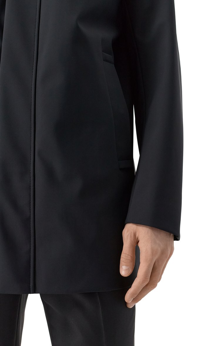 Мужская куртка EMPORIO ARMANI черного цвета, арт. 8N1L81/1NZAZ | Фото 5 (Рукава: Длинные; Длина (верхняя одежда): До середины бедра; Материал подклада: Синтетический материал; Материал внешний: Синтетический материал; Кросс-КТ: Ветровки, Куртка, Легкие; Стили: Кэжуэл)