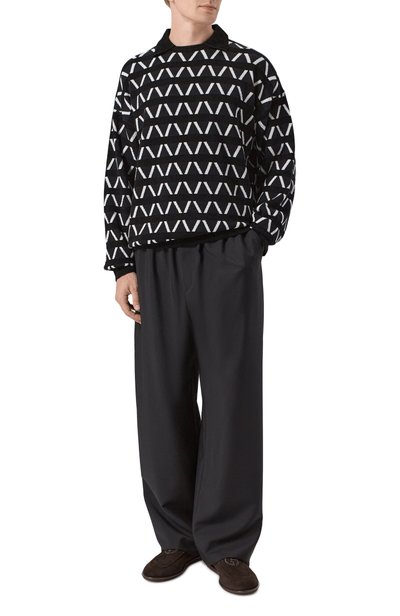 Свитер из шерсти и вискозы GIORGIO ARMANI черно-белого цвета по цене 212500 руб., арт. GM004720/AF30723, фото 2 Свитер из шерсти и вискозы GIORGIO ARMANI, арт. GM004720/AF30723, фото 2