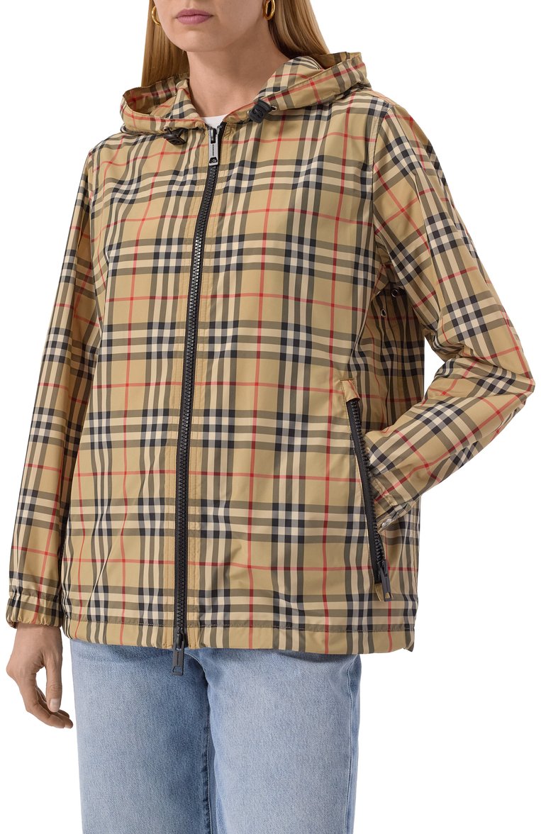 Женская ветровка BURBERRY бежев�ого цвета, арт. 8113051 | Фото 3 (Рукава: Длинные; Материал подклада: Синтетический материал; Длина (верхняя одежда): Короткие; Материал внешний: Синтетический материал; Кросс-КТ: Ветровки, Куртка; Стили: Кэжуэл)
