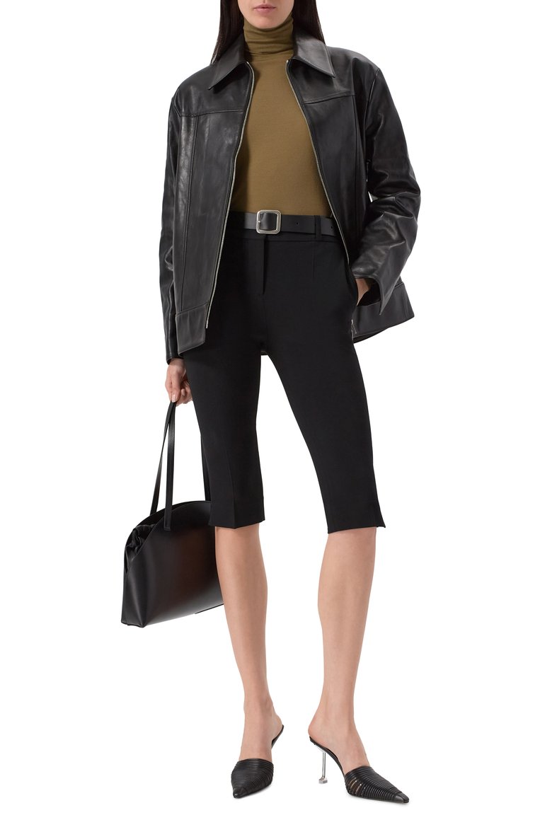 Женская кожаная куртка JIL SANDER черного цвета, арт. J03BN0183-J07207 | Фото 2 (Автоматизация состава: Проставлено; Автоматизация ТО: Проставлено; Материал подклада: Вискоза; Материал внешний: Натуральная кожа; Длина (верхняя одежда): Короткие; Рукава: Длинные; Женское Кросс-КТ: Замша и кожа; Кросс-КТ: Куртка, Легкие; Стили: Кэжуэл)