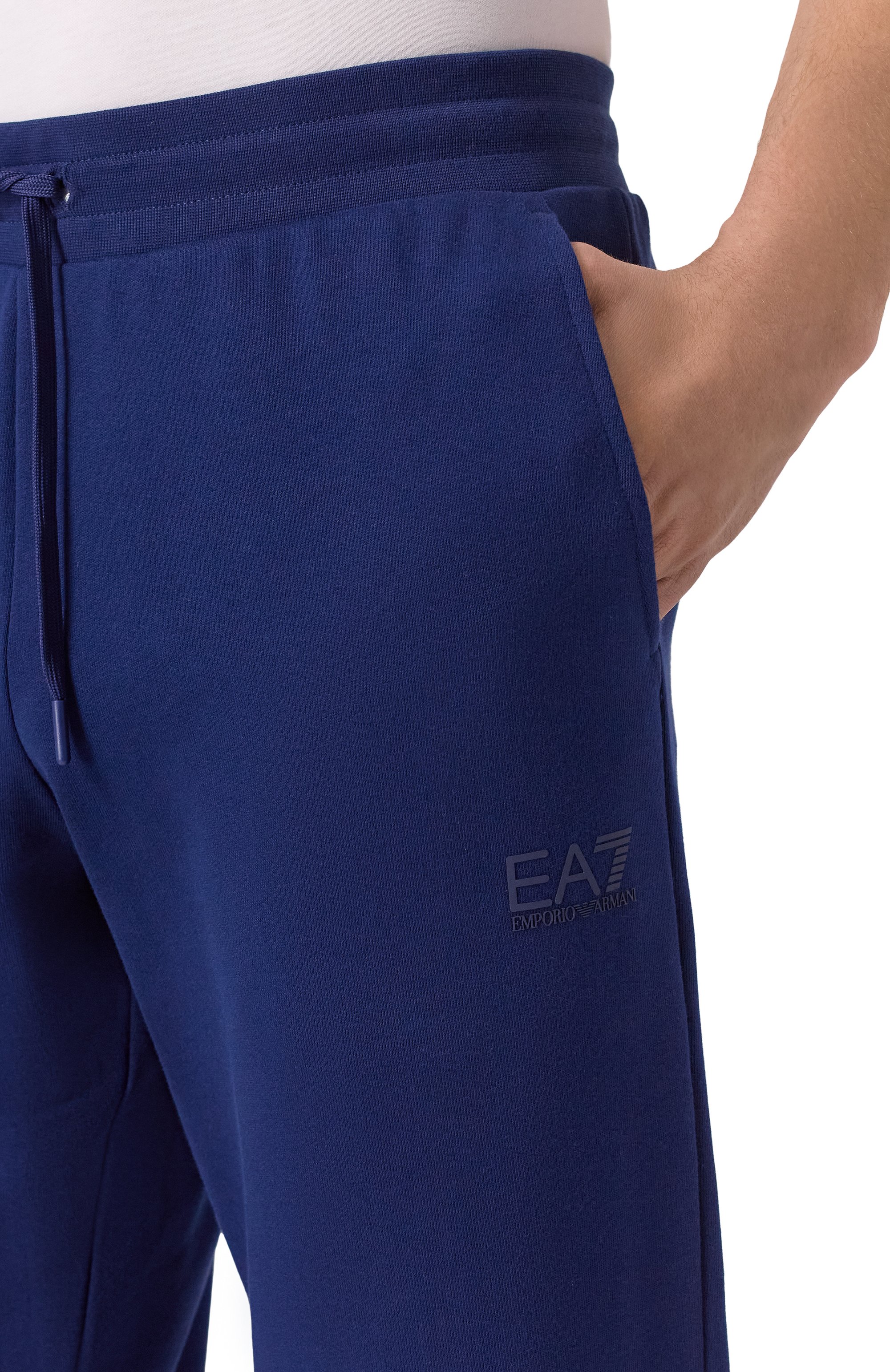 Хлопковый спортивный костюм EA7 темно-синего цвета по цене 26300 руб., арт. 7M000268/AF12451, фото 7 Хлопковый спортивный костюм EA7, арт. 7M000268/AF12451, фото 7