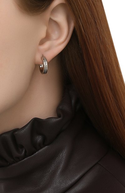 Серьги VERSACE серебряного цвета по цене 37800 руб., арт. DG28444/DJMT, фото 2 Серьги VERSACE, арт. DG28444/DJMT, фото 2