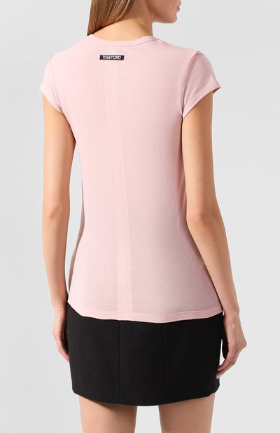 Хлопковая футболка TOM FORD светло-розового цвета по цене 45300 руб., арт. TSJ295-FAX262, фото 4 Хлопковая футболка TOM FORD, арт. TSJ295-FAX262, фото 4