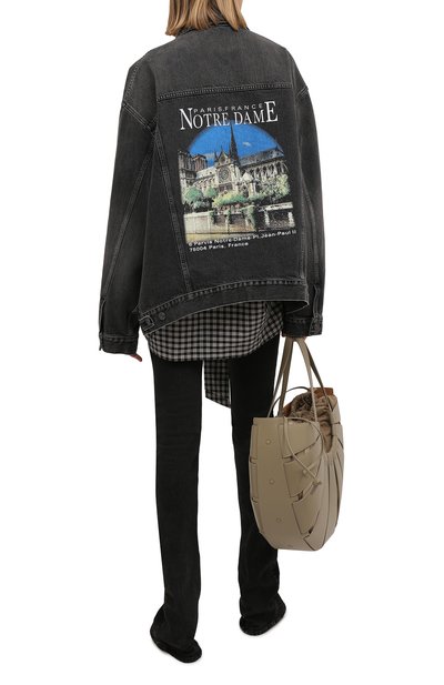 Джинсовая куртка BALENCIAGA темно-серого цвета по цене 151000 руб., арт. 646895/TBP47, фото 2 Джинсовая куртка BALENCIAGA, арт. 646895/TBP47, фото 2