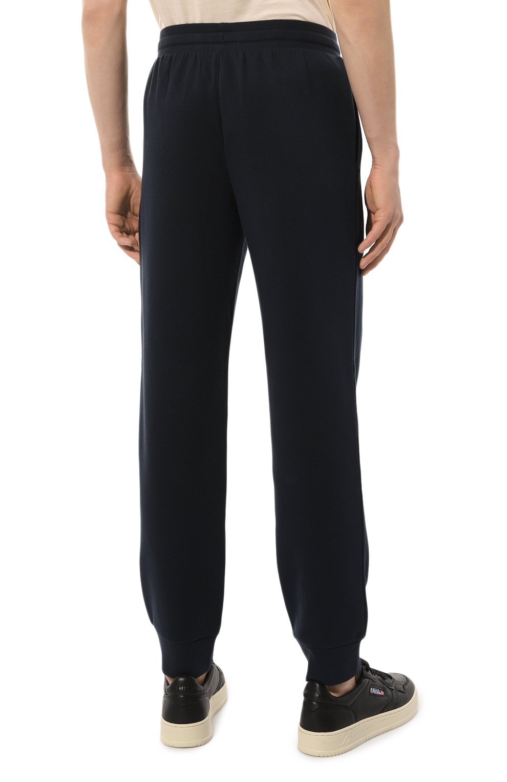 Джоггеры EMPORIO ARMANI темно-синего цвета по цене 12800 руб., арт. 111873/3F571, фото 4 Джоггеры EMPORIO ARMANI, арт. 111873/3F571, фото 4