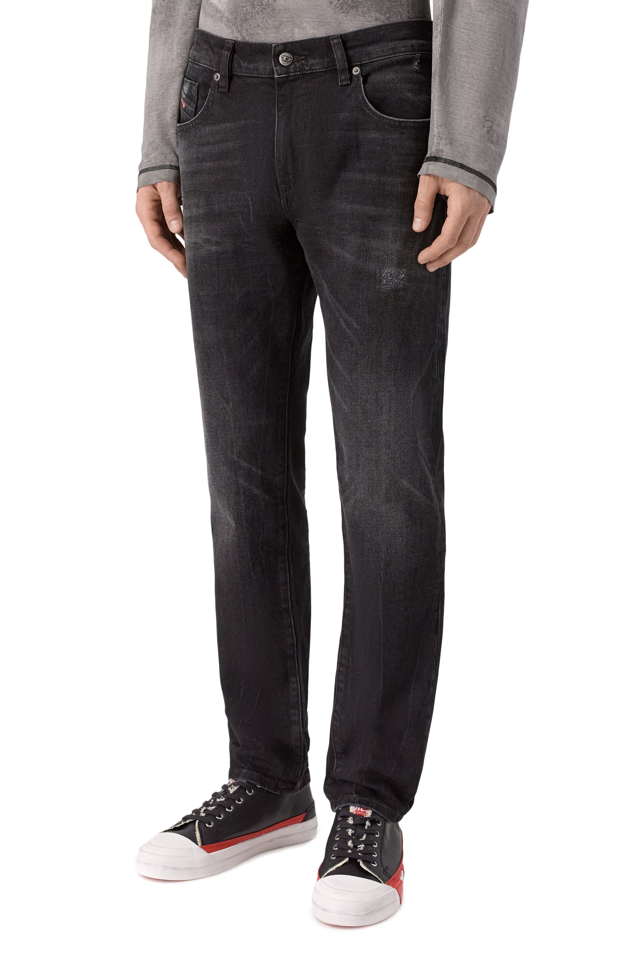 Джинсы 2019 d-strukt DIESEL темно-серого цвета по цене 27850 руб., арт. A03558/0PBBC, фото 3 Джинсы 2019 d-strukt DIESEL, арт. A03558/0PBBC, фото 3