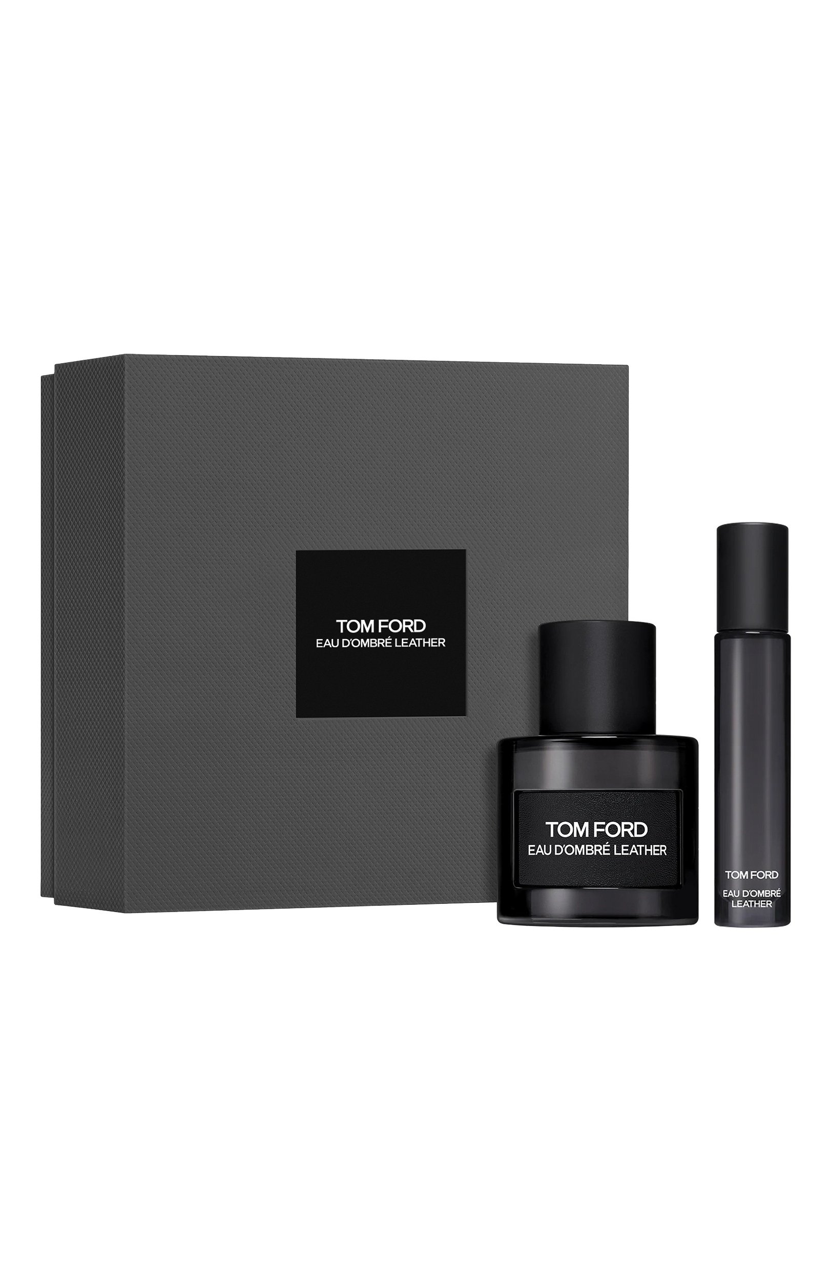 Набор eau d'ombre leather set with travel spray (100+10ml) TOM FORD бесцветного цвета по цене 16950 руб., арт. T5Q5-01, фото 1 Набор eau d'ombre leather set with travel spray (100+10ml) TOM FORD, арт. T5Q5-01, фото 1