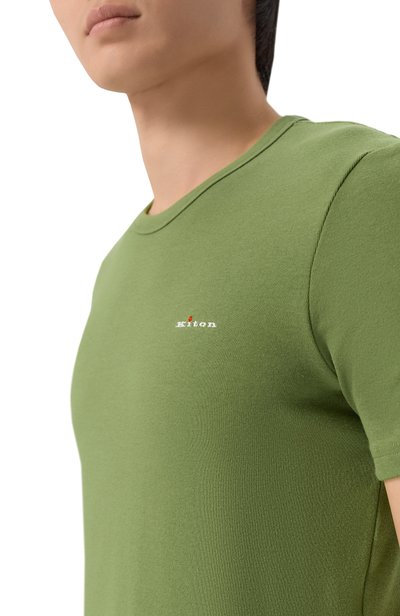 Хлопковая футболка KITON хаки цвета по цене 39950 руб., арт. UNWM008K0263L, фото 5 Хлопковая футболка KITON, арт. UNWM008K0263L, фото 5