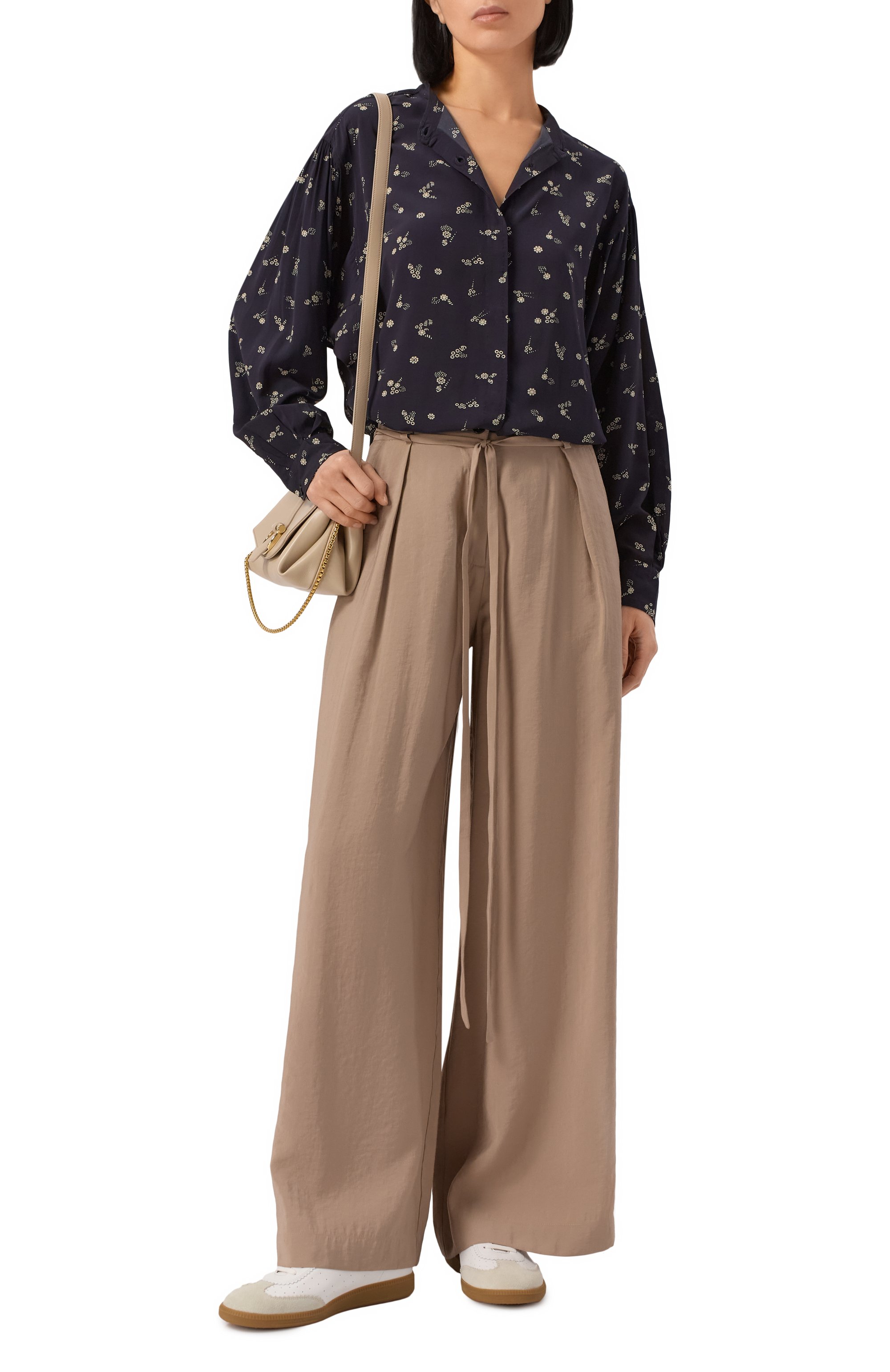 Брюки ISABEL BENENATO бежевого цвета по цене 87550 руб., арт. DW82S25, фото 2 Брюки ISABEL BENENATO, арт. DW82S25, фото 2