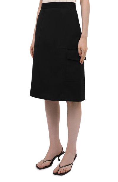 Юбка MONCLER черного цвета по цене 32100 руб., арт. G2-093-2D000-04-54AWE, фото 3 Юбка MONCLER, арт. G2-093-2D000-04-54AWE, фото 3