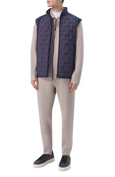 Пуховый жилет BOGNER темно-синего цвета по цене 48600 руб., арт. 32471213, фото 2 Пуховый жилет BOGNER, арт. 32471213, фото 2