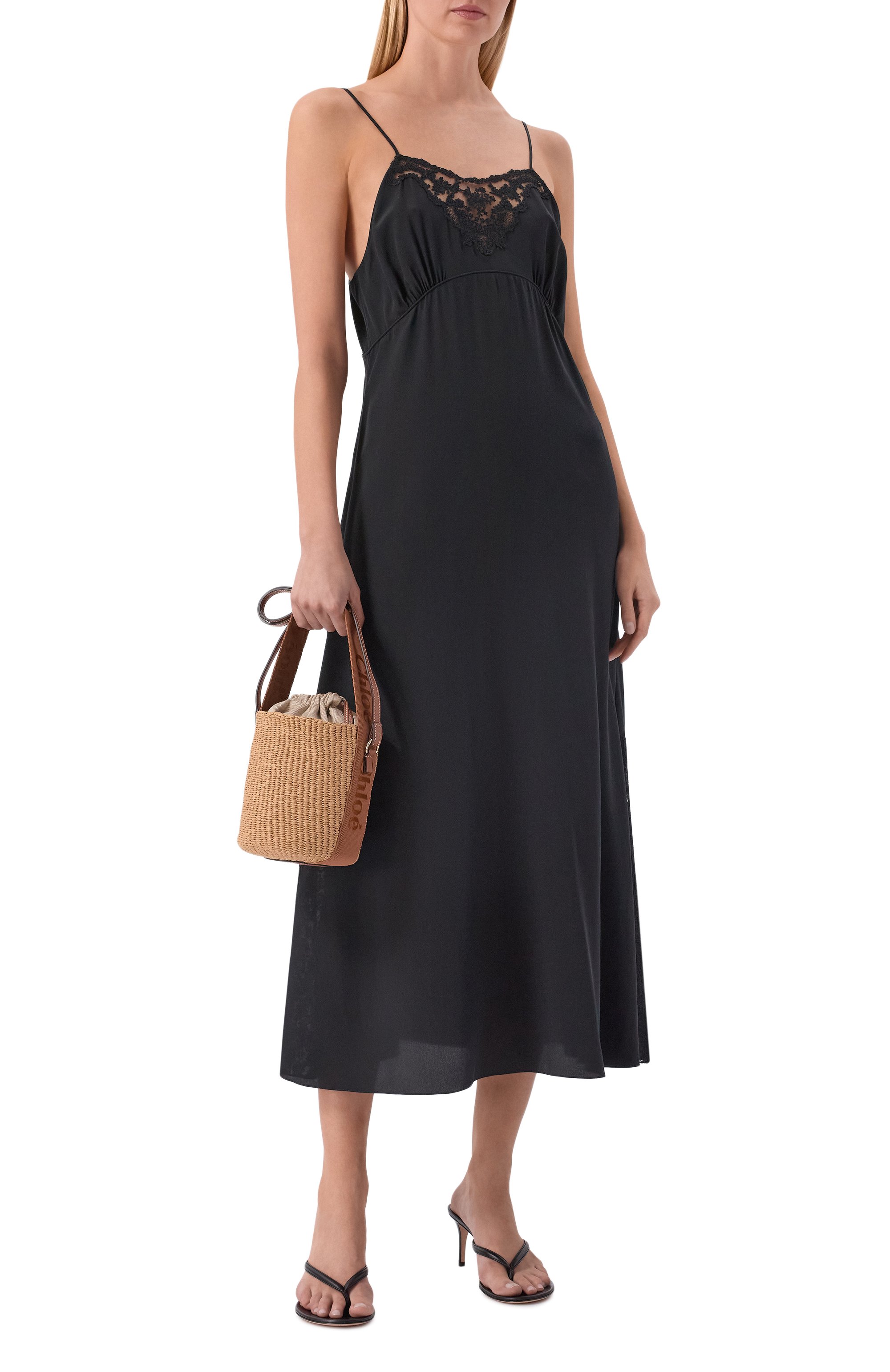 Сумка chloé x mifuko woody small CHLOÉ бежевого цвета по цене 92950 руб., арт. CHC23AS381L18, фото 3 Сумка chloé x mifuko woody small CHLOÉ, арт. CHC23AS381L18, фото 3