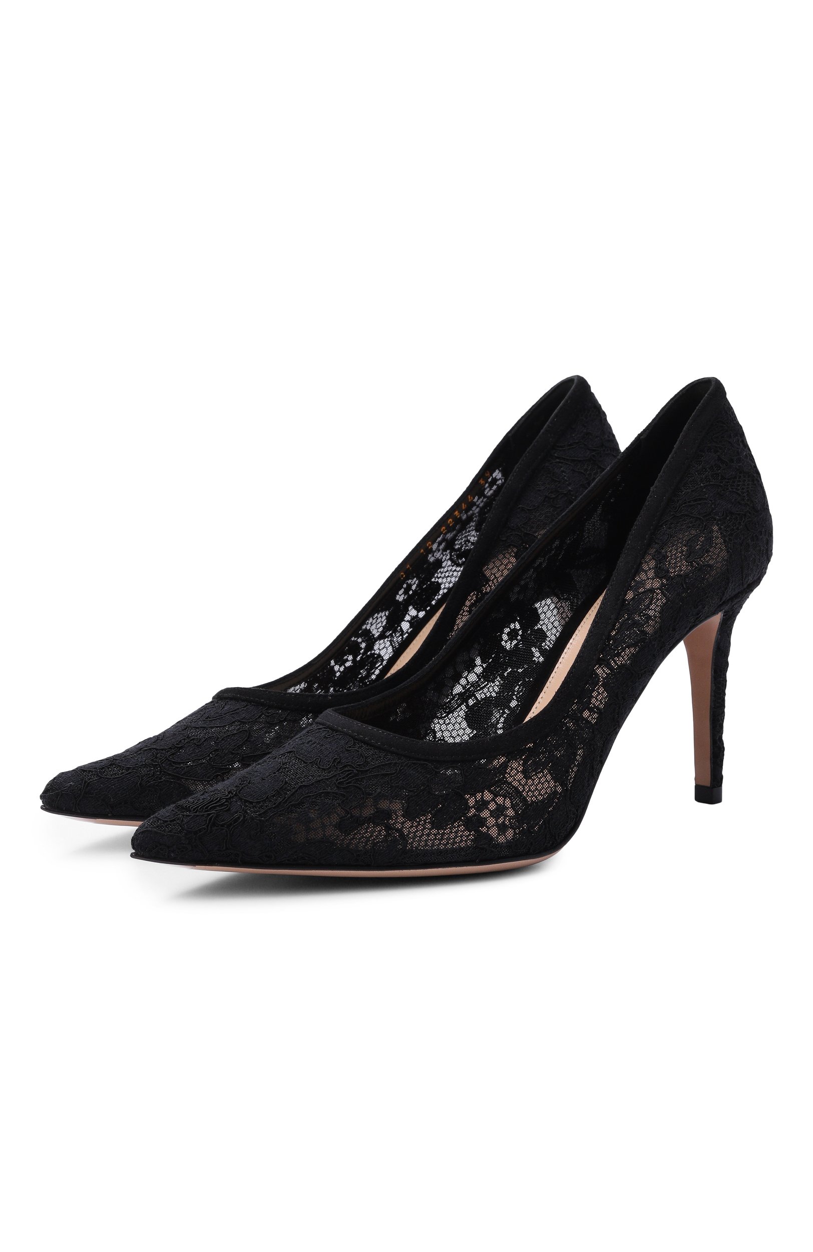Текстильные туфли claudia 85 GIANVITO ROSSI черного цвета по цене 117500 руб., арт. G22344.85RIC.LRMNENN, фото 1 Текстильные туфли claudia 85 GIANVITO ROSSI, арт. G22344.85RIC.LRMNENN, фото 1