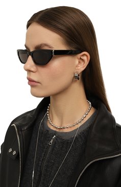 Женские солнцезащитные очки SAINT LAURENT черного цвета, арт. SL M126 001 | Фото 2 (Региональные ограничения белый список (Axapta Mercury): Не проставлено; Нос: Не проставлено; Материал: Пластик; Тип очков: С/з; Оптика Гендер: оптика-женское; Очки форма: Прямоугольные, Узкие)