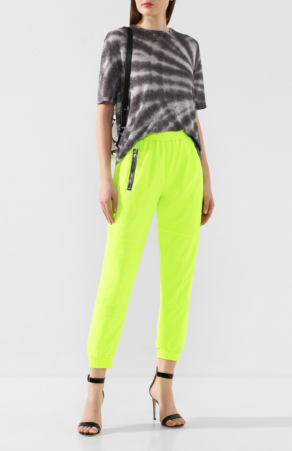 Футболка из вискозы RTA светло-серого цвета по цене 19800 руб., арт. WH9419-7093MTTD, фото 2 Футболка из вискозы RTA, арт. WH9419-7093MTTD, фото 2