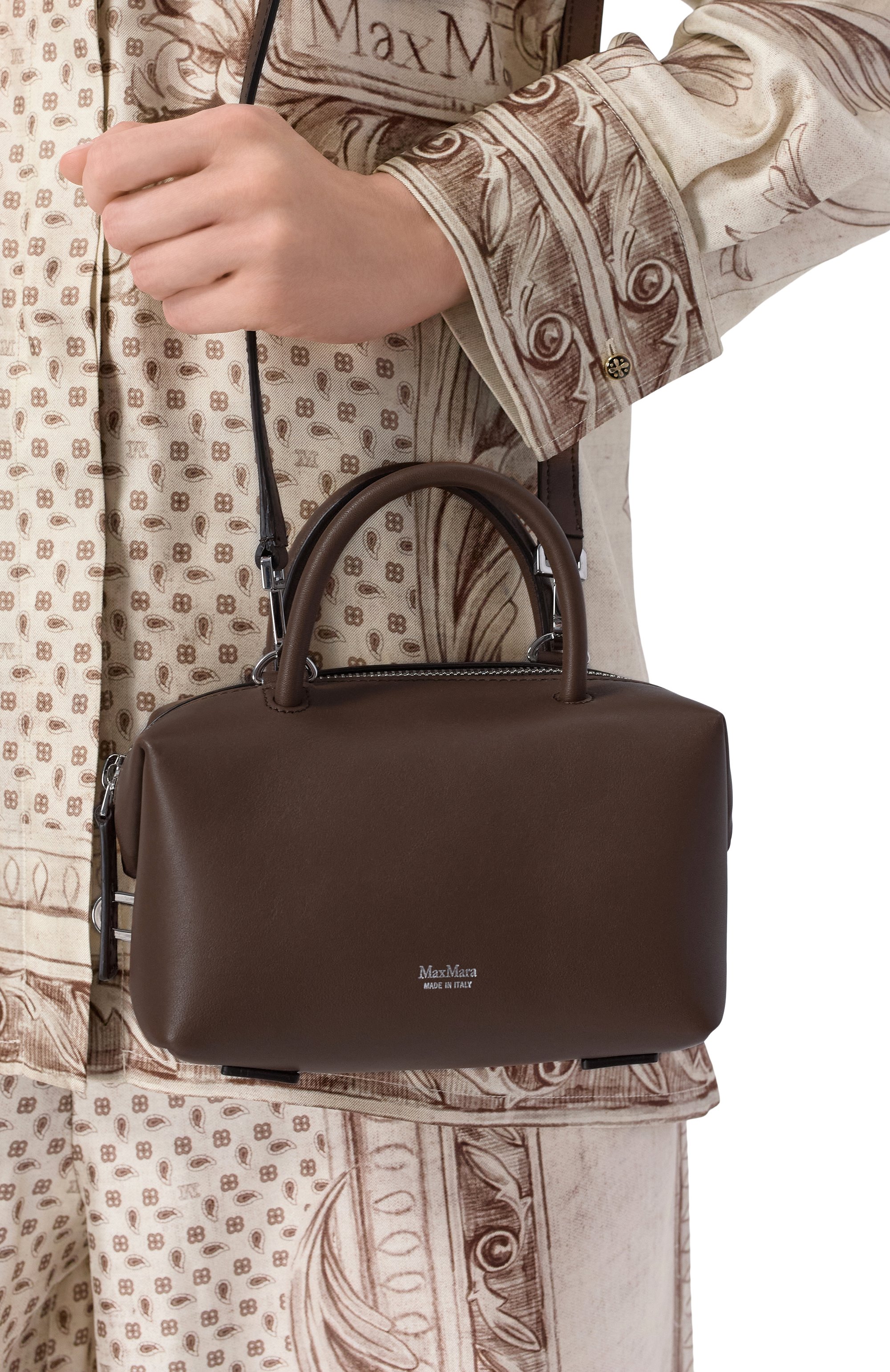 Сумка holdalls small MAX MARA темно-коричневого цвета по цене 145500 руб., арт. H0LDALLS, фото 2 Сумка holdalls small MAX MARA, арт. H0LDALLS, фото 2