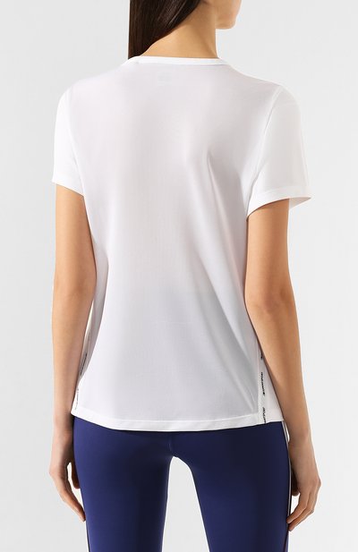 Хлопковая футболка TOMMY HILFIGER белого цвета по цене 4990 руб., арт. S10S100482, фото 4 Хлопковая футболка TOMMY HILFIGER, арт. S10S100482, фото 4