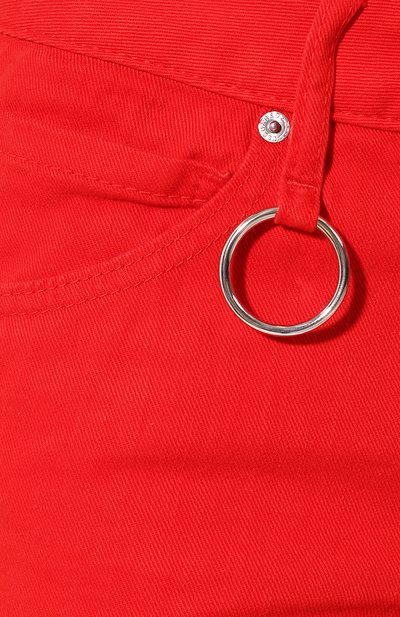Джинсы с потертостями DSQUARED2 красного цвета по цене 54950 руб., арт. S75LB0139/STN833, фото 5 Джинсы с потертостями DSQUARED2, арт. S75LB0139/STN833, фото 5