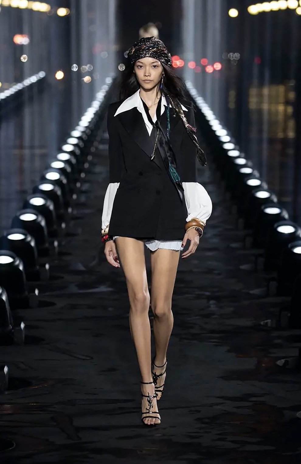 Шерстяной жакет SAINT LAURENT черного цвета по цене 331500 руб., арт. 618771/Y512W, фото 6 Шерстяной жакет SAINT LAURENT, арт. 618771/Y512W, фото 6