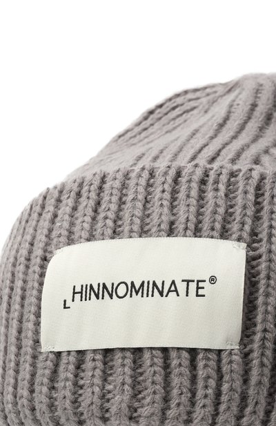 Шапка HINNOMINATE серого цвета по цене 9310 руб., арт. HMACW00130, фото 3 Шапка HINNOMINATE, арт. HMACW00130, фото 3