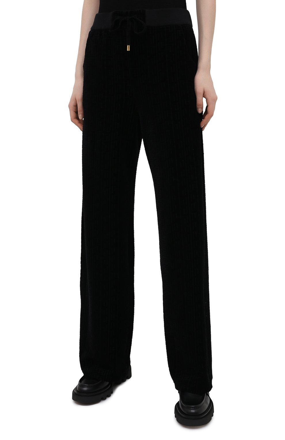 Хлопковые брюки BALMAIN черного цвета по цене 94750 руб., арт. VF20B010/B090, фото 3 Хлопковые брюки BALMAIN, арт. VF20B010/B090, фото 3