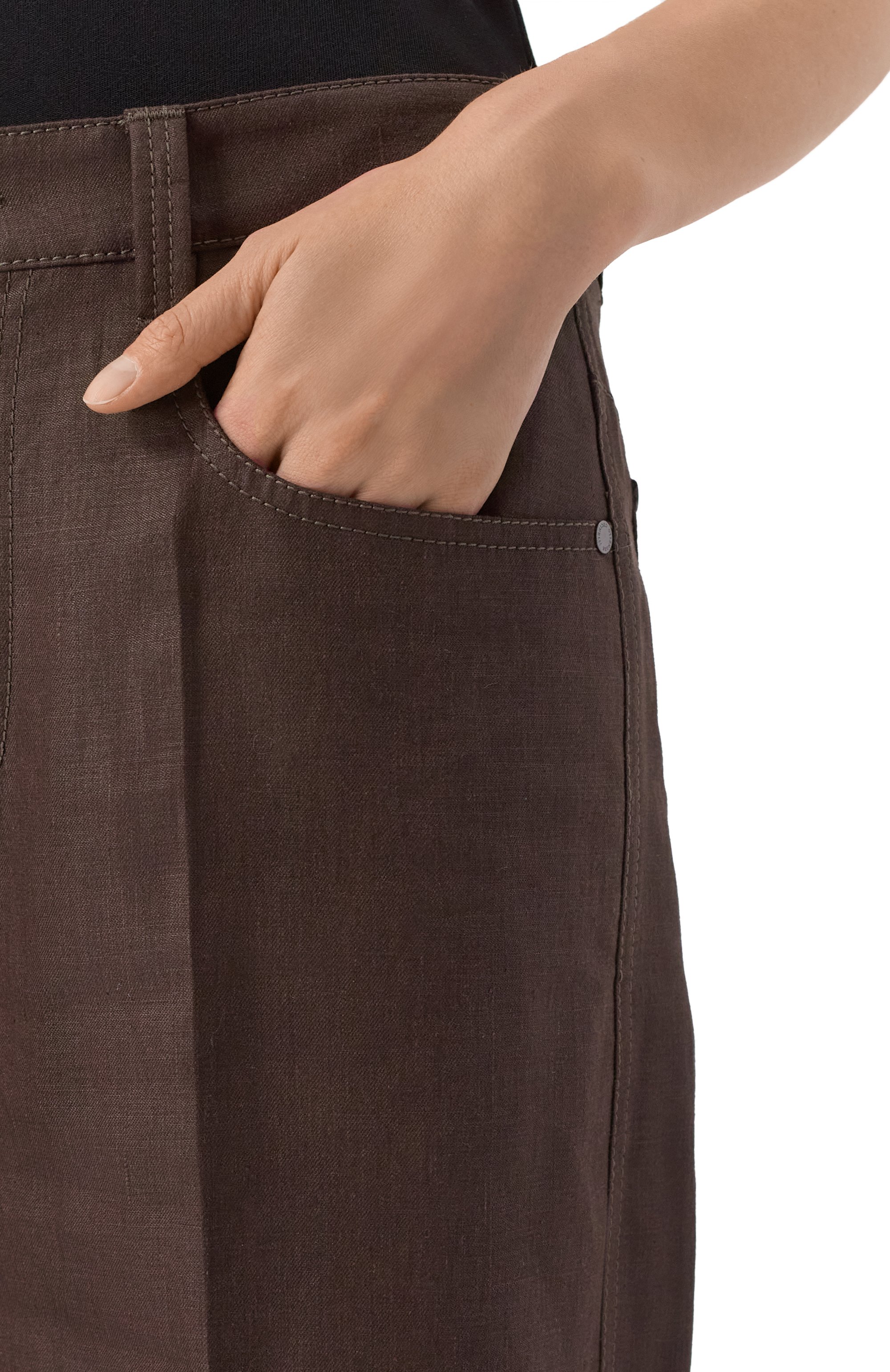 Льняные брюки BRUNELLO CUCINELLI темно-коричневого цвета по цене 199500 руб., арт. ML142P8813, фото 5 Льняные брюки BRUNELLO CUCINELLI, арт. ML142P8813, фото 5