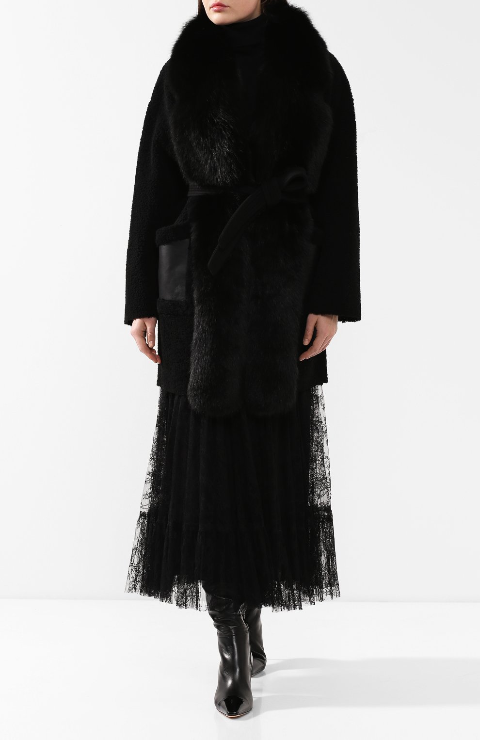Дубленка с поясом BLANCHA черного цвета по цене 211000 руб., арт. 19152/200D/64/NER0, фото 2 Дубленка с поясом BLANCHA, арт. 19152/200D/64/NER0, фото 2