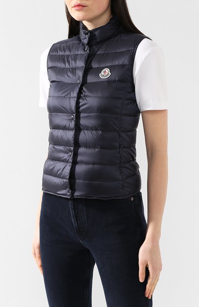 Пуховый жилет MONCLER темно-синего цвета по цене 37300 руб., арт. E1-093-48303-99-53048, фото 3 Пуховый жилет MONCLER, арт. E1-093-48303-99-53048, фото 3