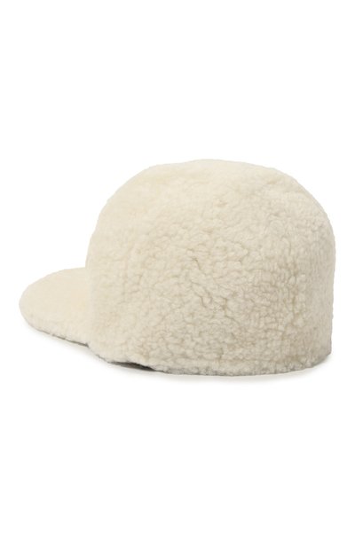 Бейсболка из овчины PARAJUMPERS кремового цвета по цене 22500 руб., арт. PAACHA55, фото 3 Бейсболка из овчины PARAJUMPERS, арт. PAACHA55, фото 3