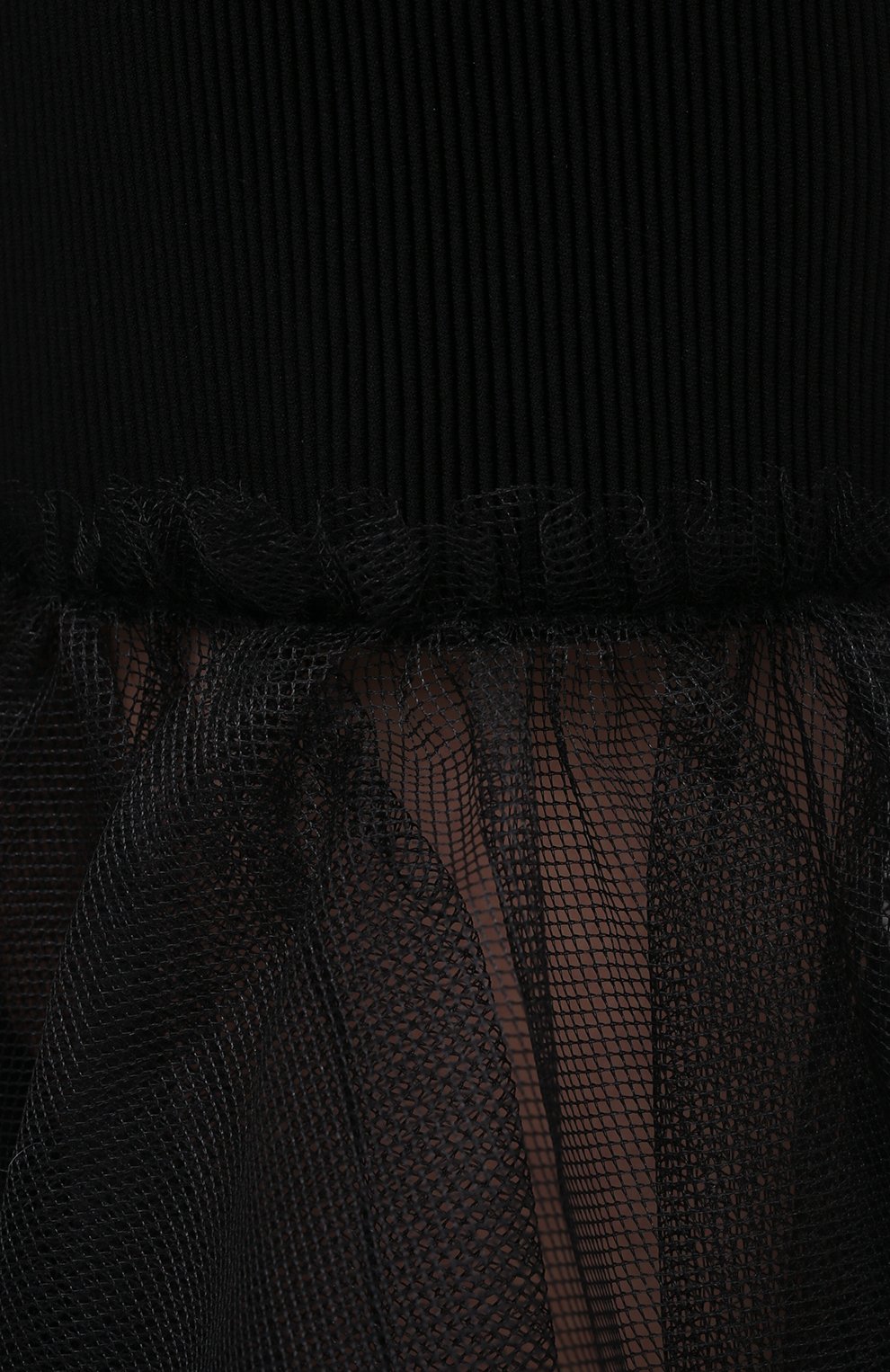 Платье из вискозы ALEXANDER MCQUEEN черного цвета по цене 323500 руб., арт. 659529/Q1AUJ, фото 5 Платье из вискозы ALEXANDER MCQUEEN, арт. 659529/Q1AUJ, фото 5