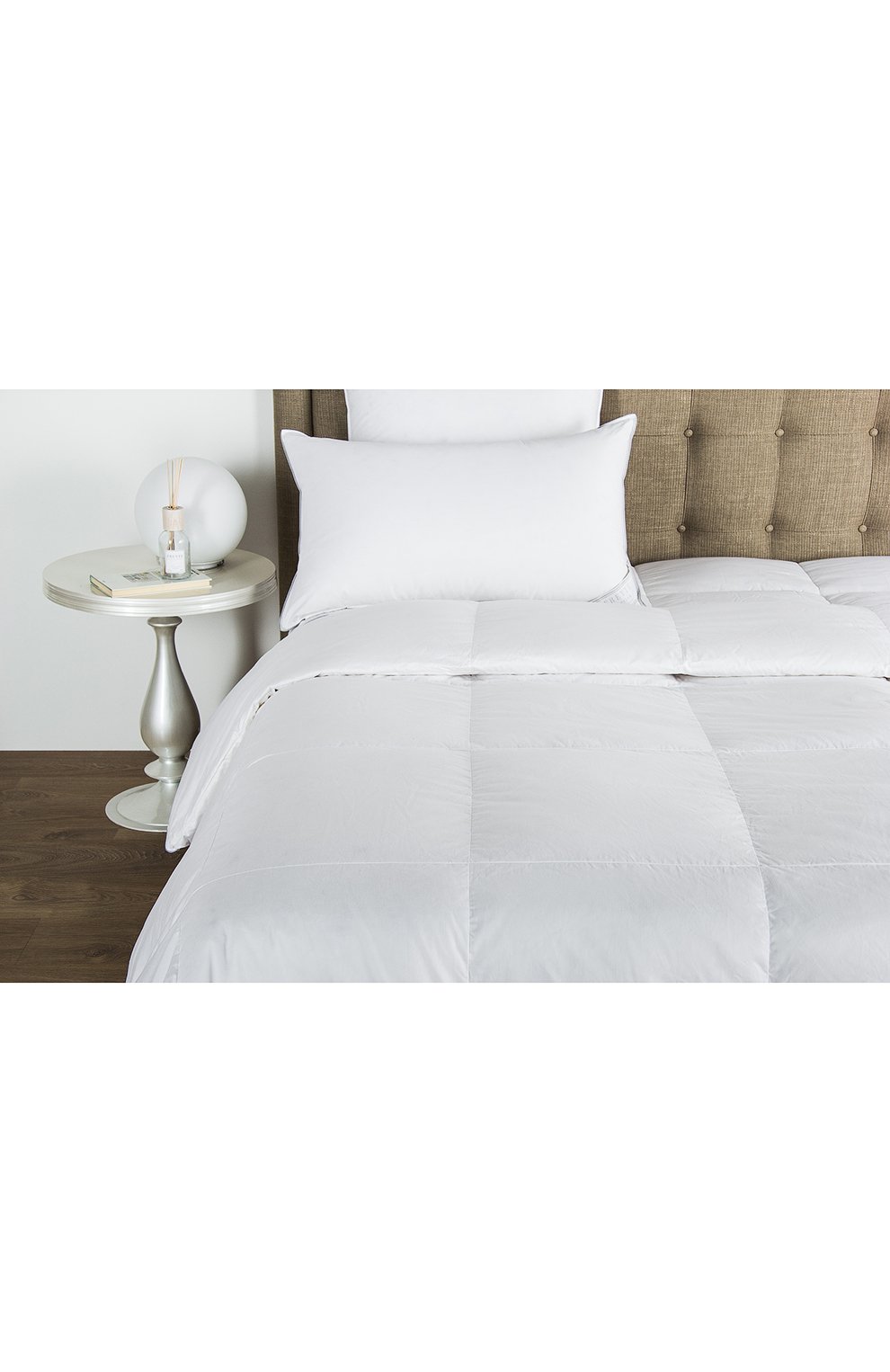 Одеяло cortina medium FRETTE белого цвета по цене 154000 руб., арт. F0A188 F3400 160N, фото 6 Одеяло cortina medium FRETTE, арт. F0A188 F3400 160N, фото 6